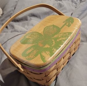 Longaberger 2015 Mothers Day basket, with lid and protector